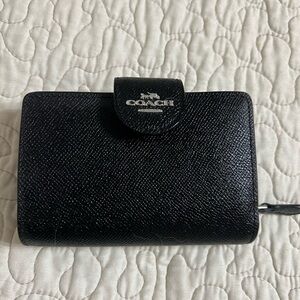 Gently used coach wallet